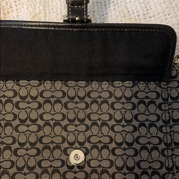 Wristlet - Picture 6 of 6